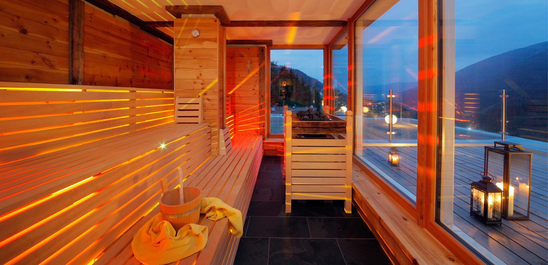 Finnish sauna with panoramic view of Ultental